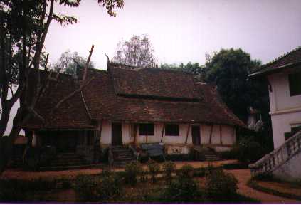 Wat Pha Phutthabaat, Luang Prabang